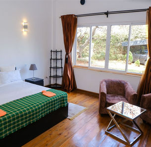 Gallery image 4 of Deluxe Room